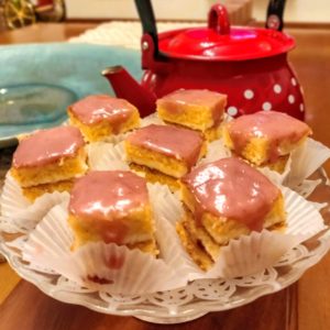 מגש קינוחים