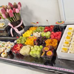 בר פירות וקינוחים