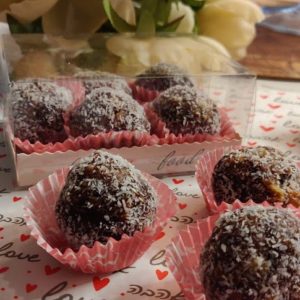 כדורי תמרים