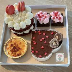 מארז קינוחים ליום האהבה